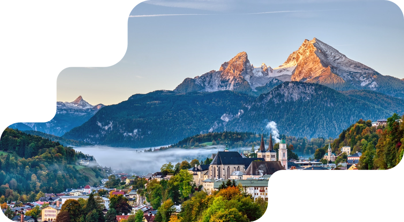 Herbstliche Berge über Berchtesgaden, Buchungssystem für Wanderungen und Trekking